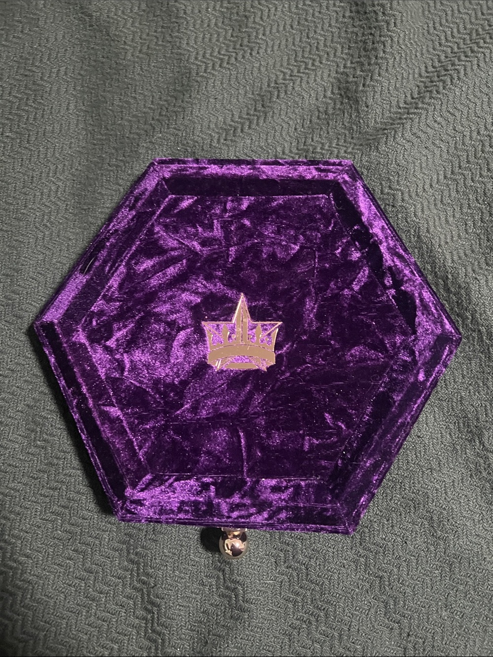 Jeffree Star Blood Lust Velvet Palette [Rare]